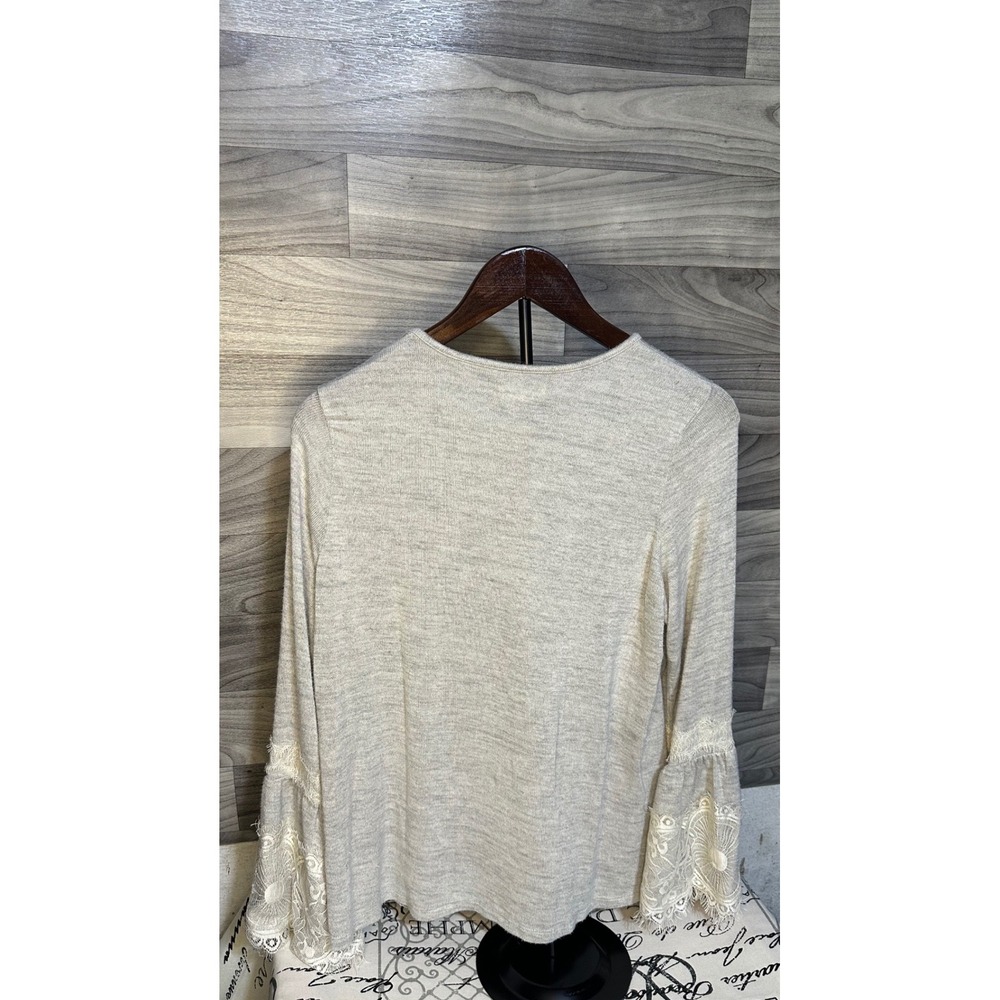 Altar'd State Gray Knit Lace Trim Bell Sleeve Top Womens Large Boho Crew Neck